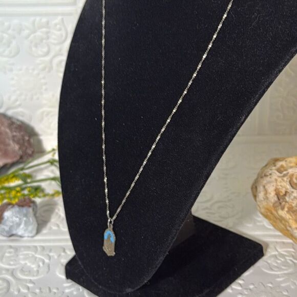 Vintage Catholic Blue Enamel Miraculous Medal Mary Religious Pin Pendant Jesus 9 - Picture 3 of 16